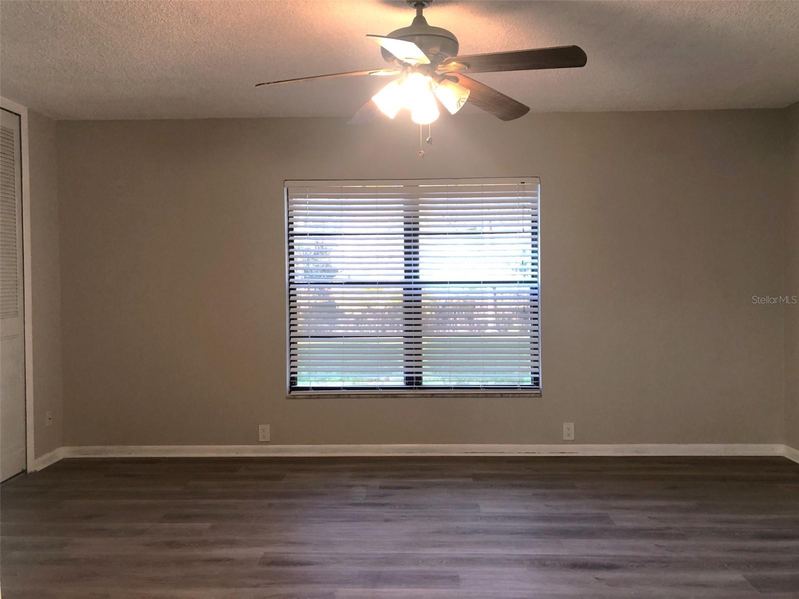 402 W CRYSTAL DR, SANFORD, FL, 32773