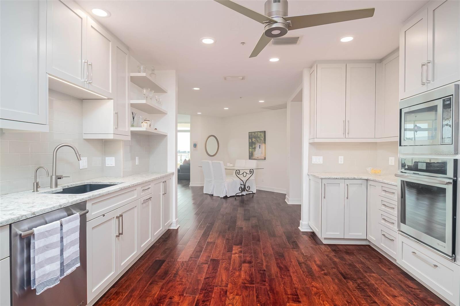 340 S PALM AVE #11, SARASOTA, FL, 34236