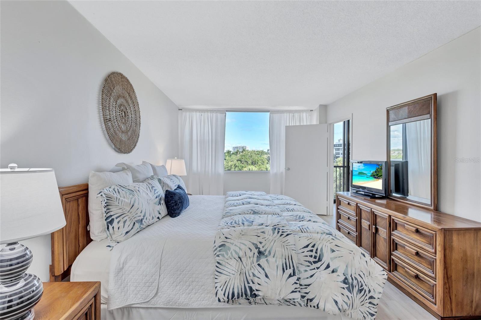 5855 MIDNIGHT PASS RD #404, SARASOTA, FL, 34242