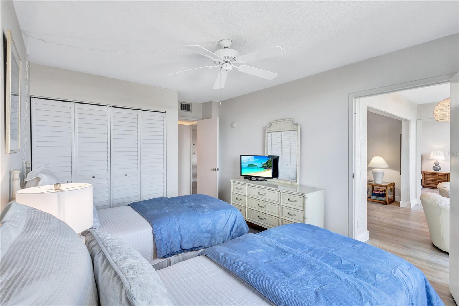 5855 MIDNIGHT PASS RD #404, SARASOTA, FL, 34242