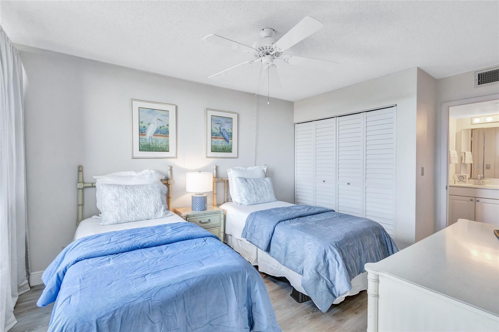 5855 MIDNIGHT PASS RD #404, SARASOTA, FL, 34242