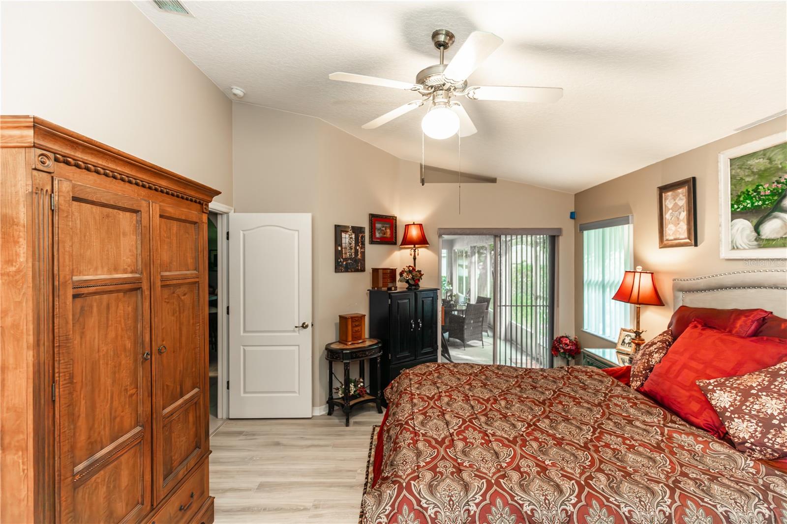 2509 GABLES DR, EUSTIS, FL, 32726