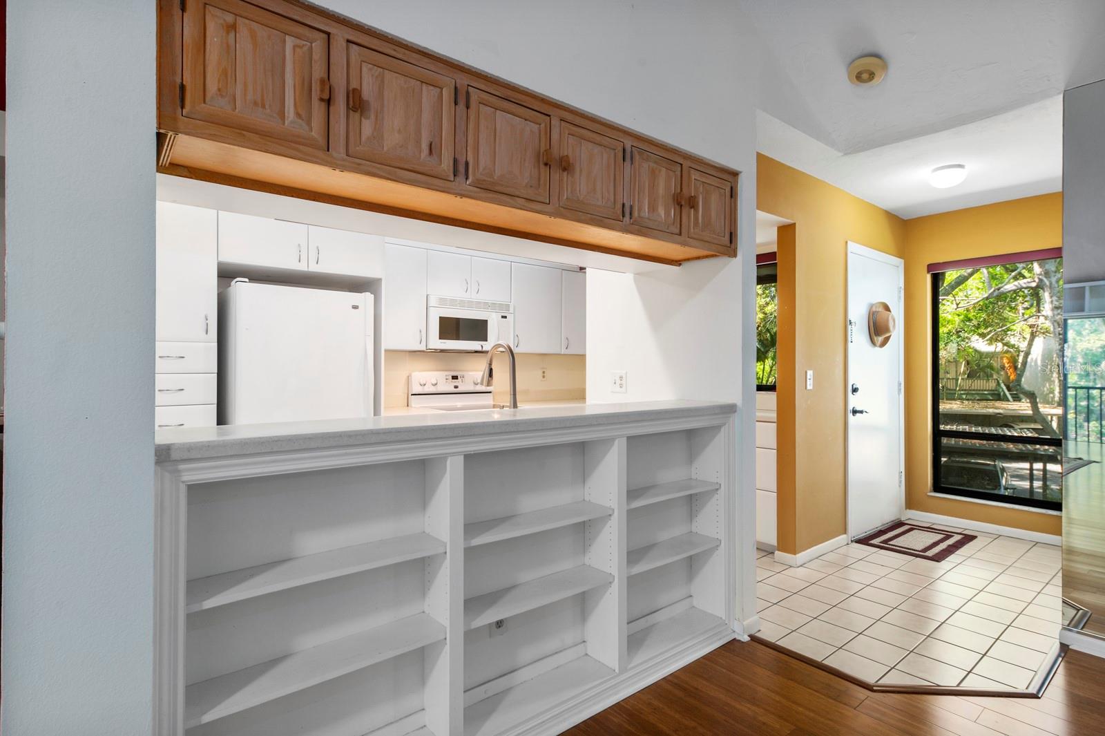 1608 BAYHOUSE POINT DR #401, SARASOTA, FL, 34231