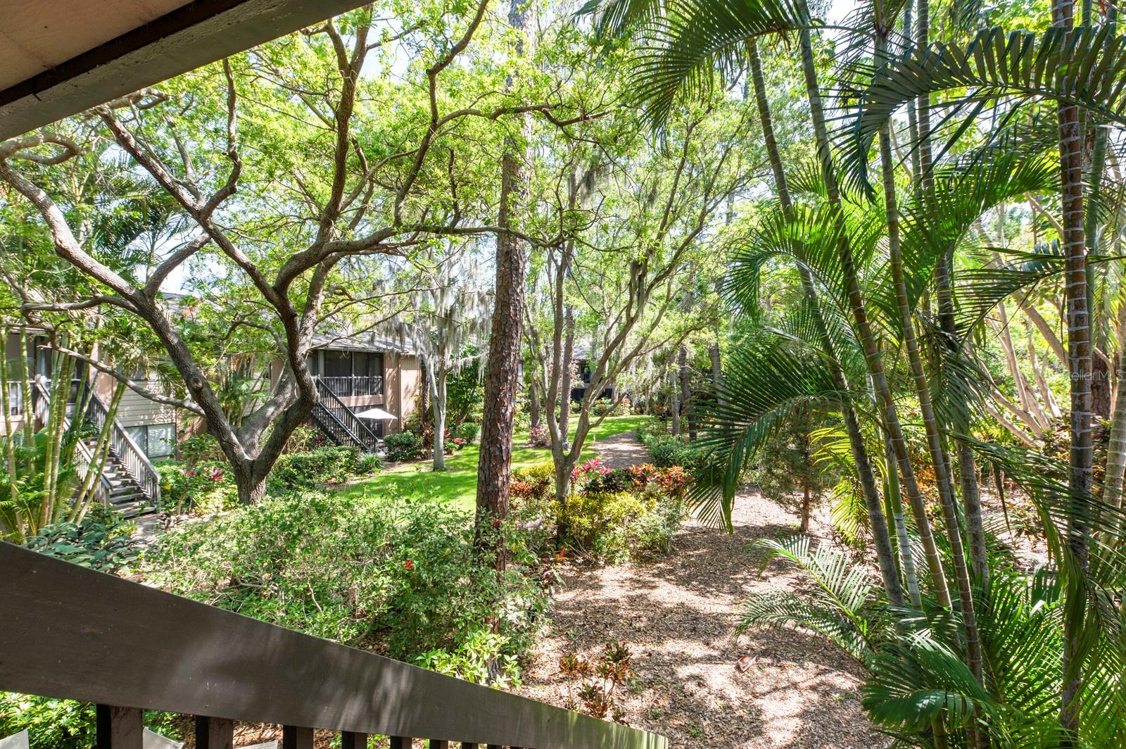 1608 BAYHOUSE POINT DR #401, SARASOTA, FL, 34231
