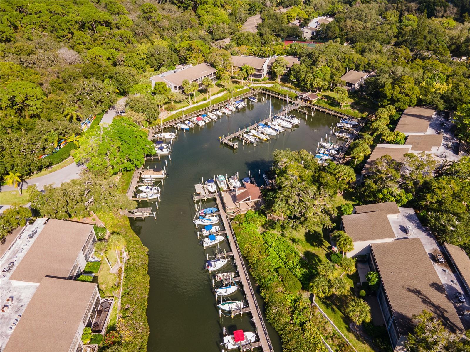 1608 BAYHOUSE POINT DR #401, SARASOTA, FL, 34231