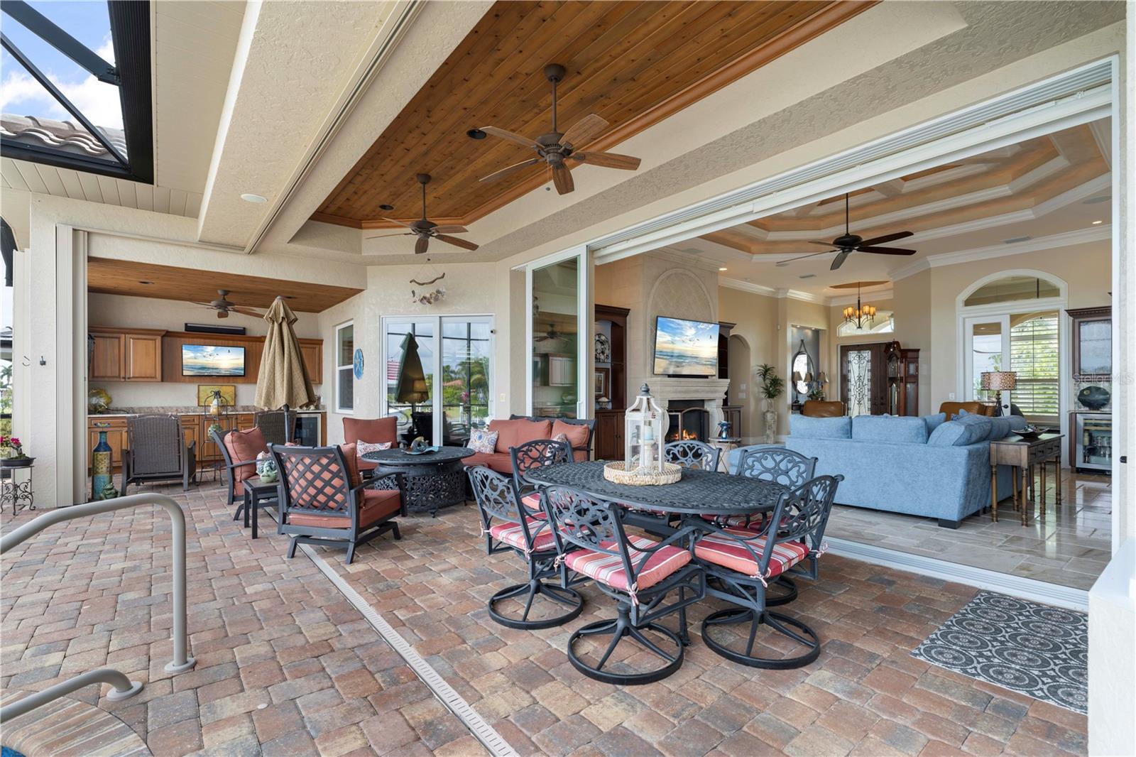 238 LIDO DR, PUNTA GORDA, FL, 33950