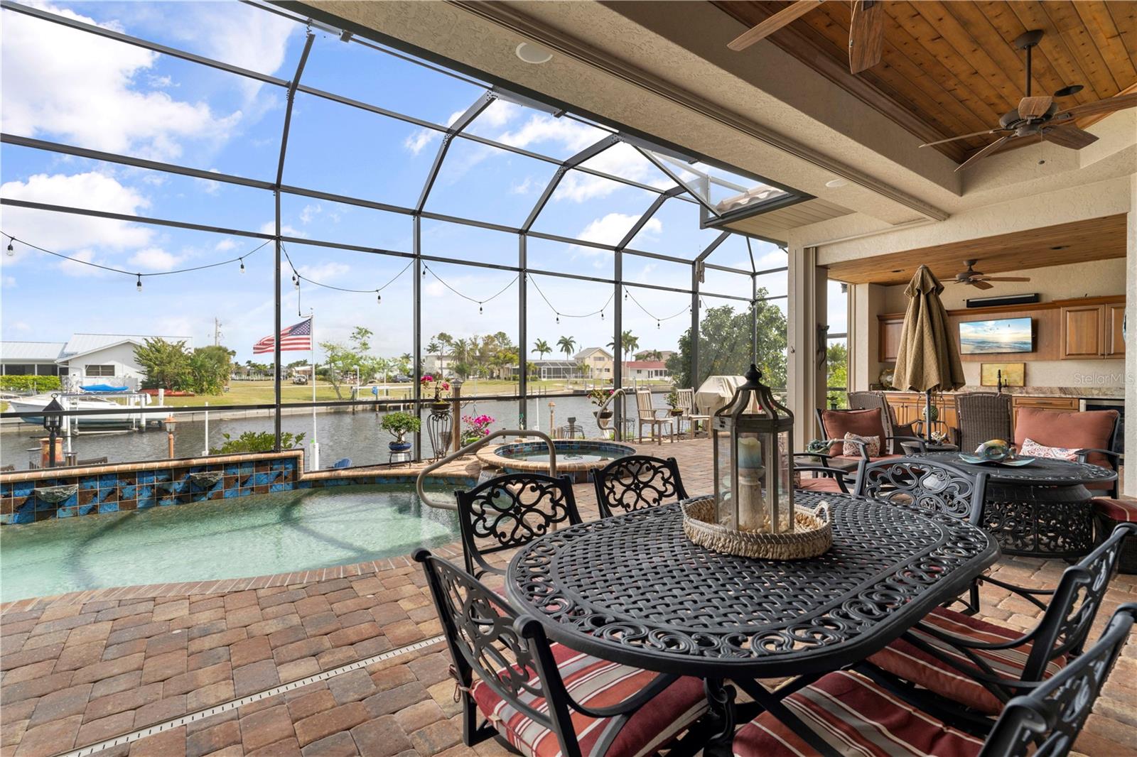 238 LIDO DR, PUNTA GORDA, FL, 33950