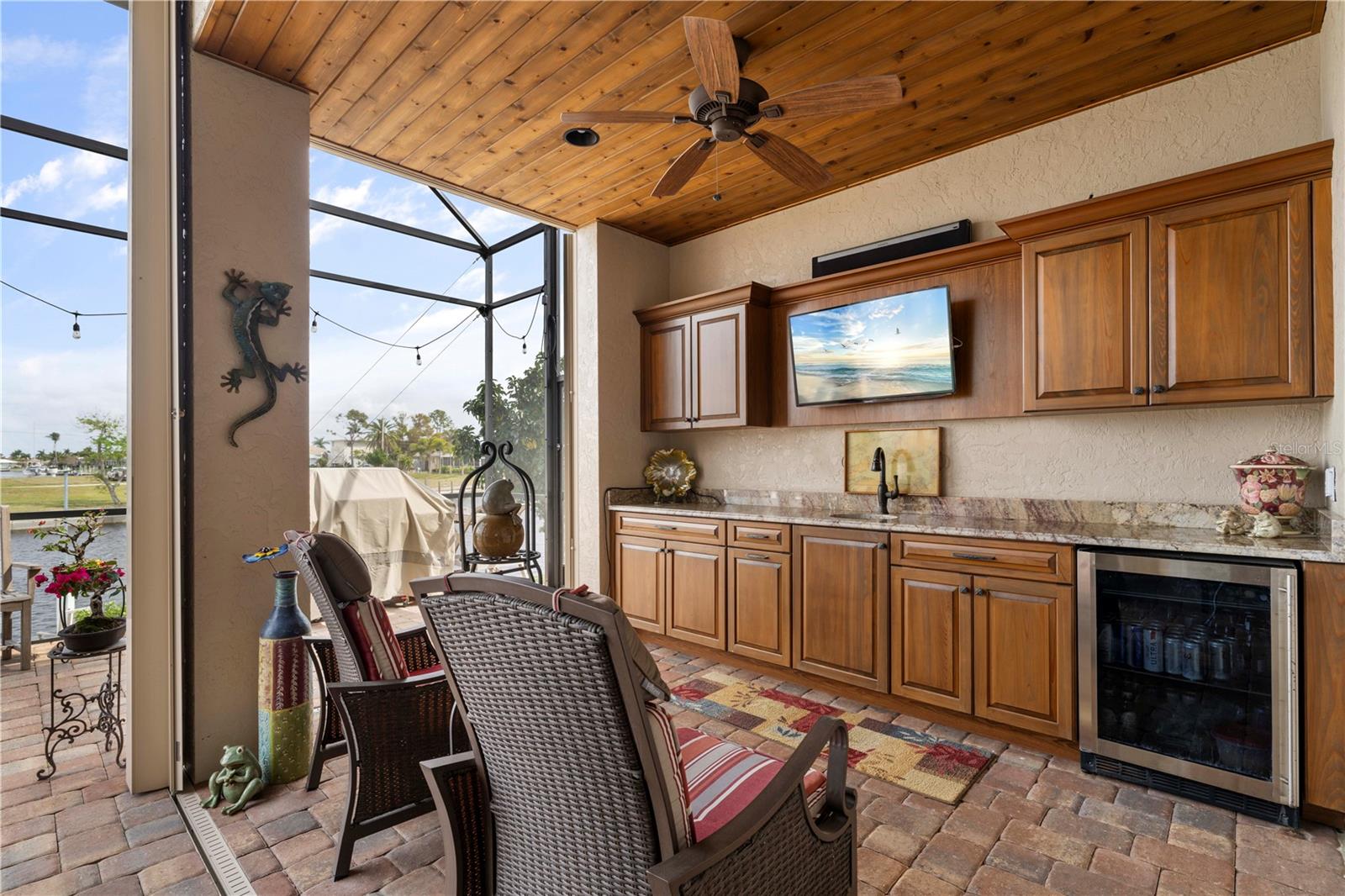 238 LIDO DR, PUNTA GORDA, FL, 33950
