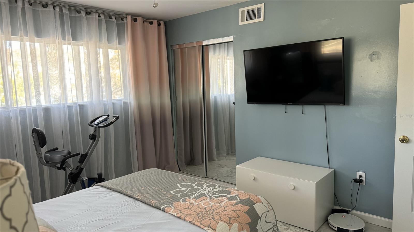 1243 S MARTIN LUTHER KING JR AVE #B205, CLEARWATER, FL, 33756