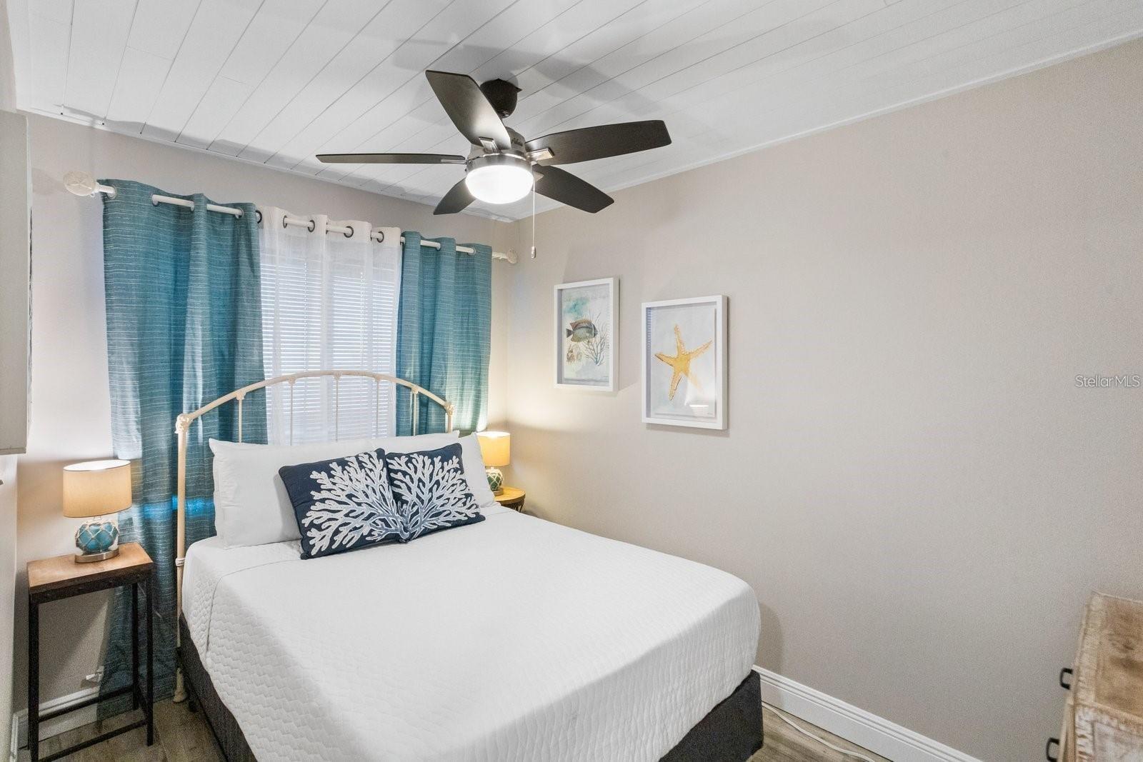 20000 GULF BLVD #707, INDIAN SHORES, FL, 33785