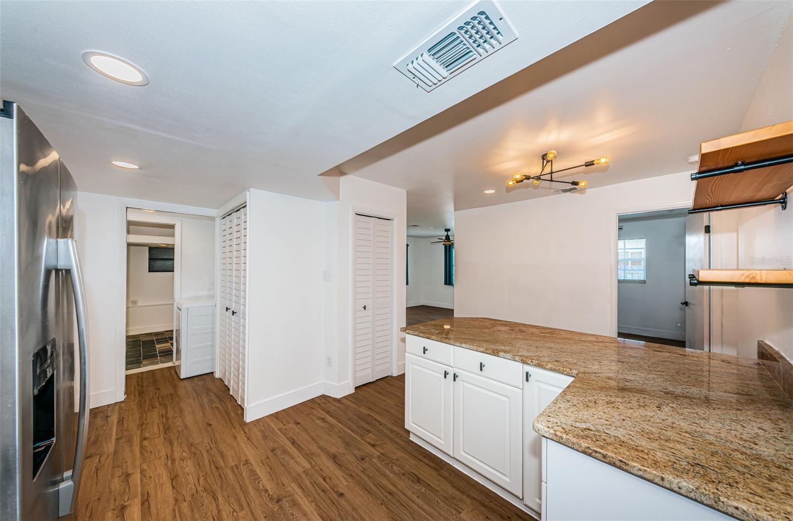 1850 MARYLAND AVE NE, ST PETERSBURG, FL, 33703