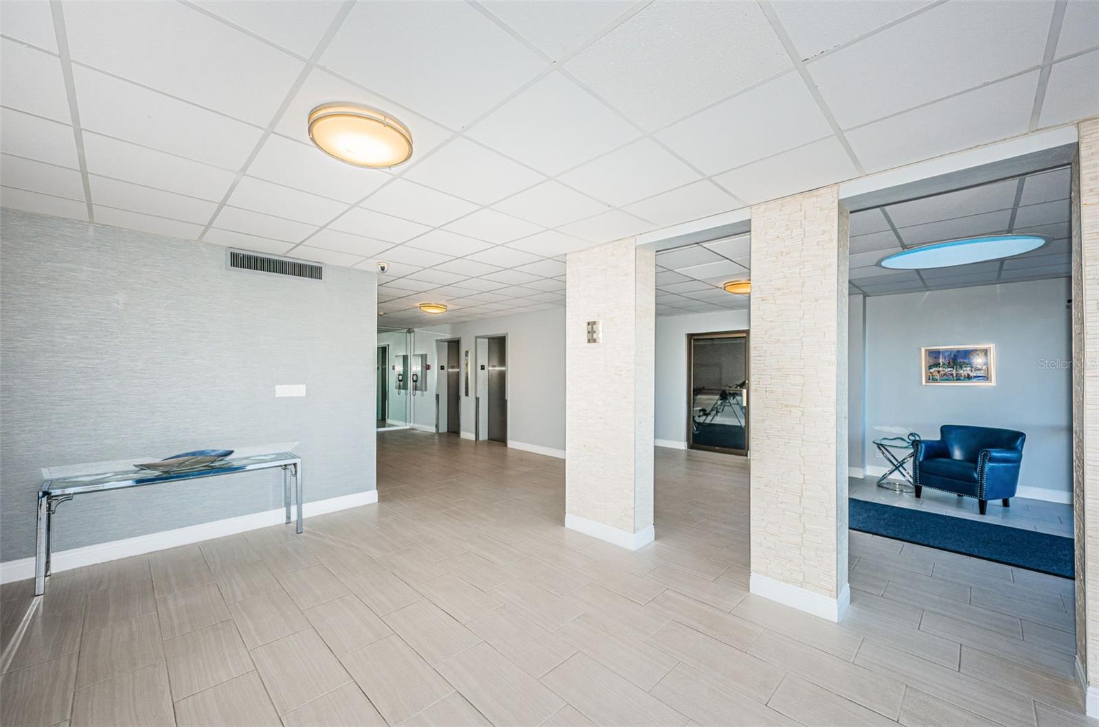 7100 SUNSHINE SKYWAY LN S #203, SAINT PETERSBURG, FL, 33711