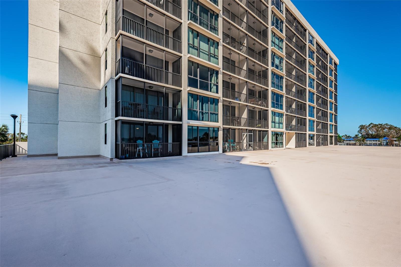 7100 SUNSHINE SKYWAY LN S #203, SAINT PETERSBURG, FL, 33711