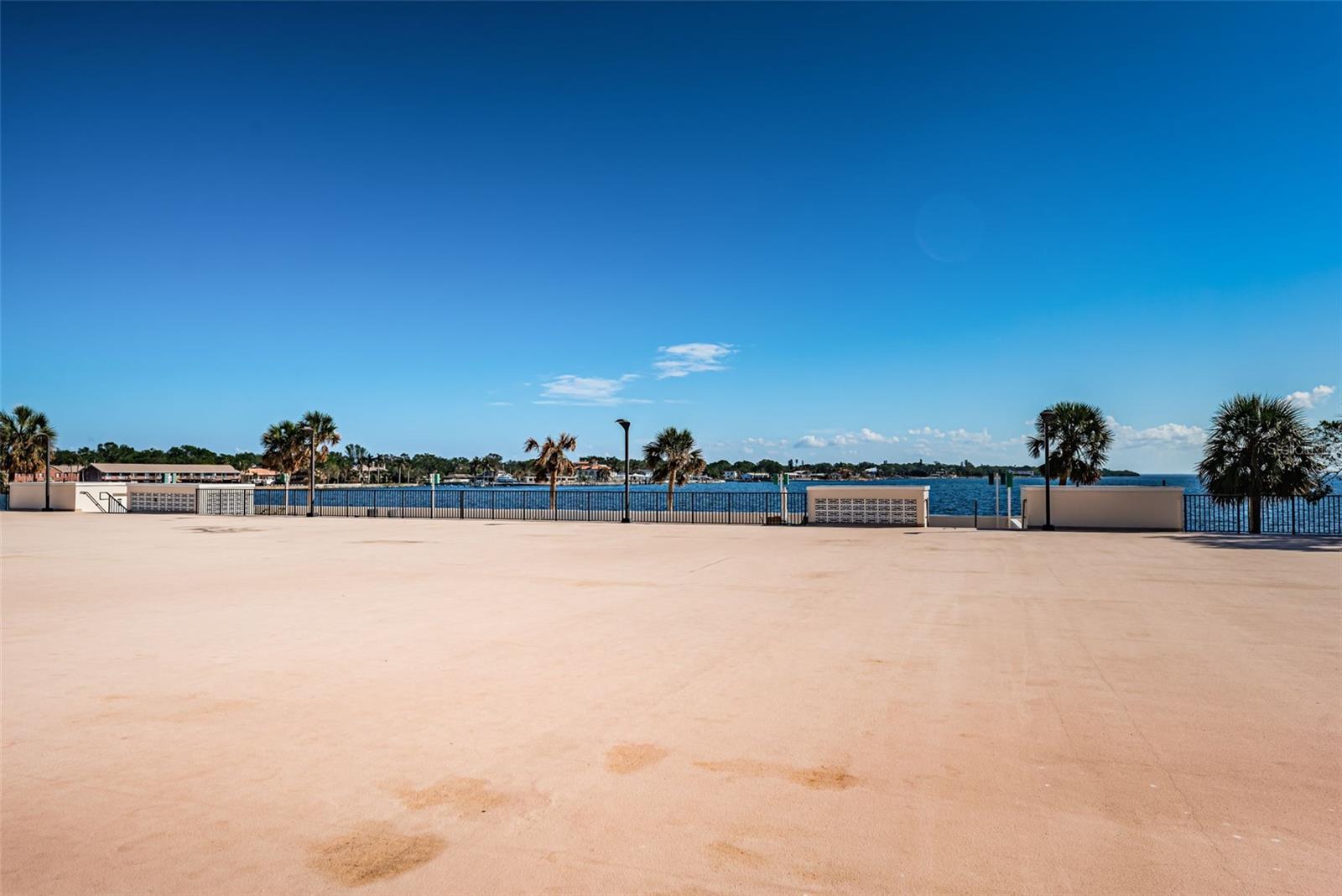 7100 SUNSHINE SKYWAY LN S #203, SAINT PETERSBURG, FL, 33711