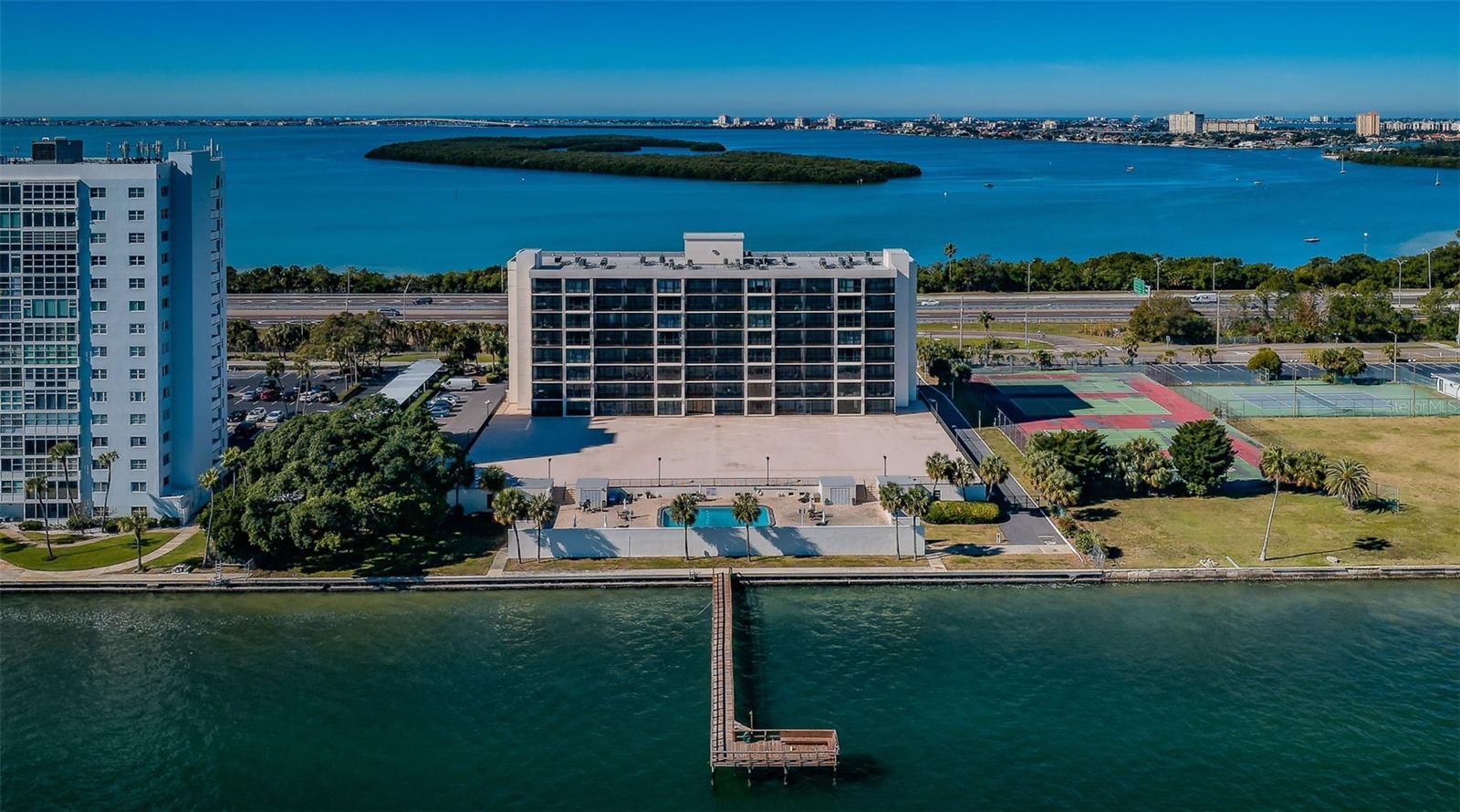 7100 SUNSHINE SKYWAY LN S #203, SAINT PETERSBURG, FL, 33711