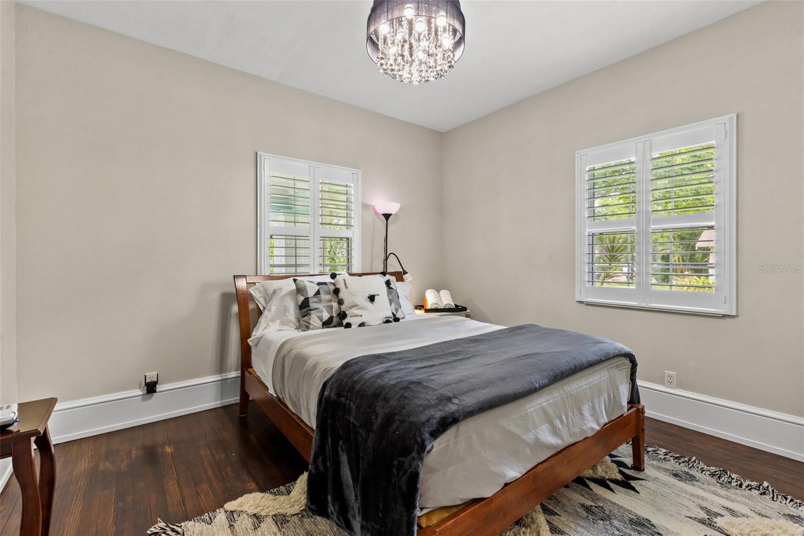 2125 DARTMOUTH AVE N, ST PETERSBURG, FL, 33713