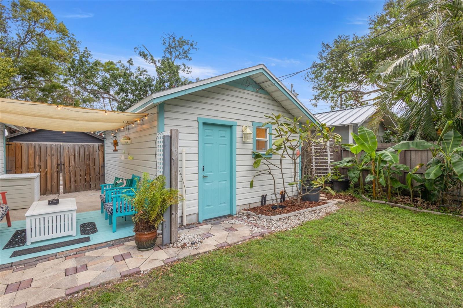 2125 DARTMOUTH AVE N, ST PETERSBURG, FL, 33713