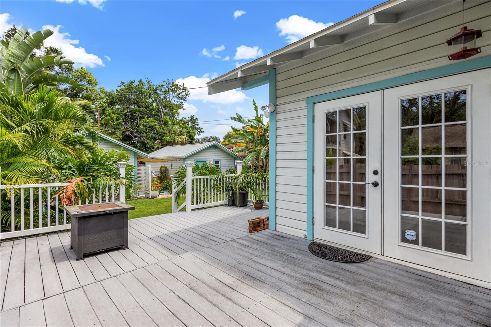 2125 DARTMOUTH AVE N, ST PETERSBURG, FL, 33713