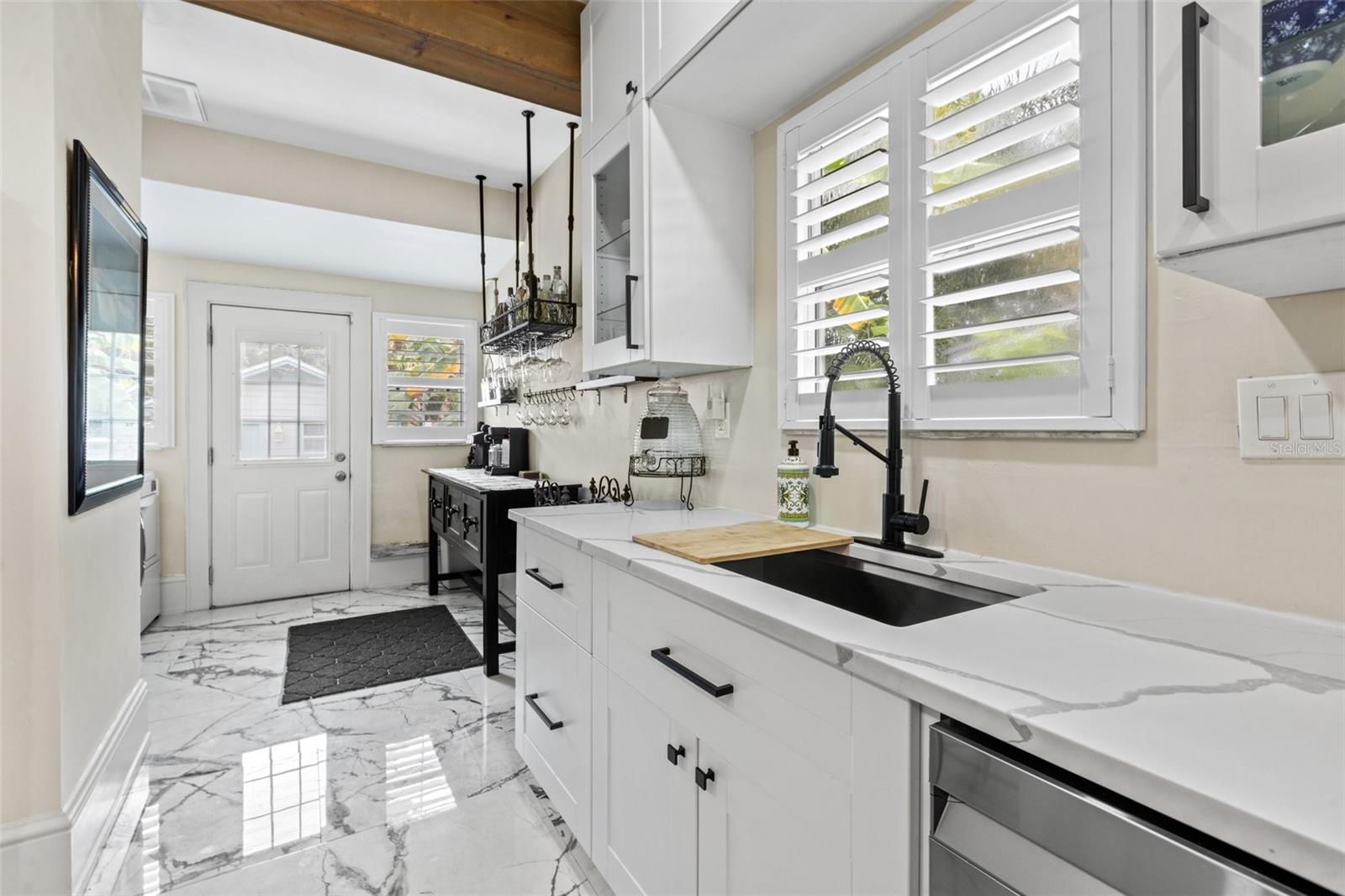 2125 DARTMOUTH AVE N, ST PETERSBURG, FL, 33713