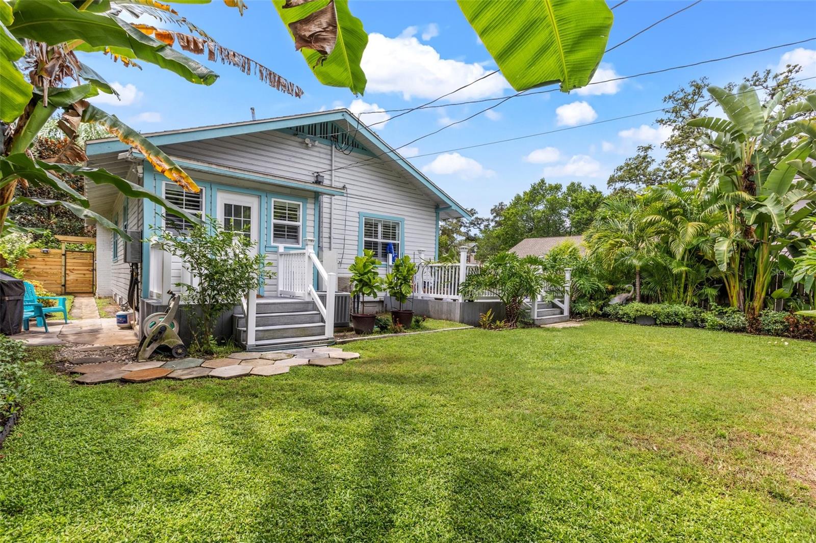 2125 DARTMOUTH AVE N, ST PETERSBURG, FL, 33713