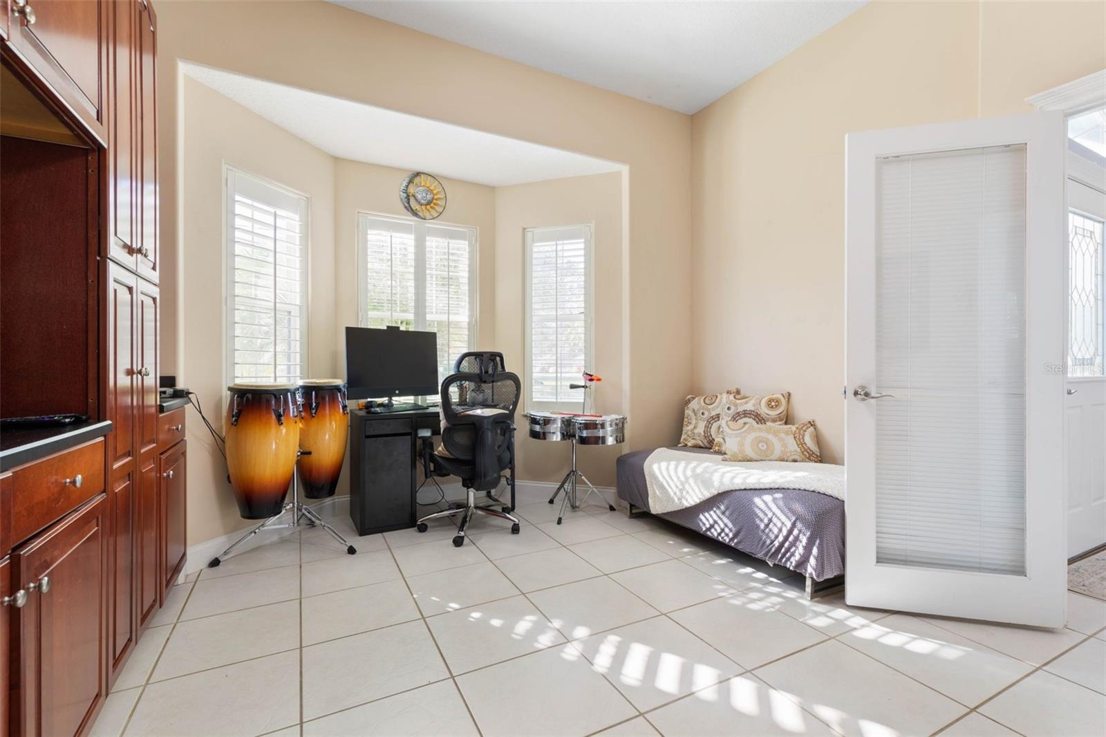 63 LANGDON DR, PALM COAST, FL, 32137