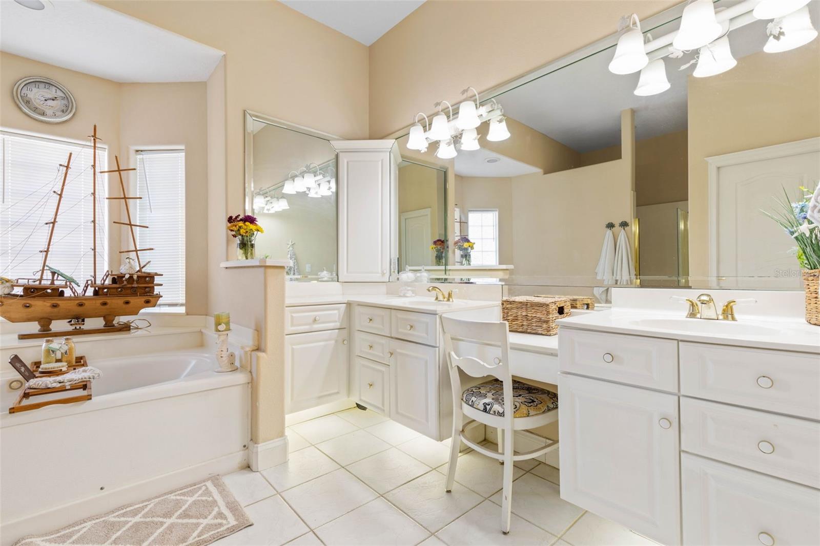63 LANGDON DR, PALM COAST, FL, 32137