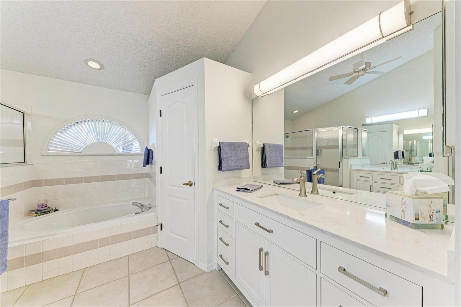 4245 HEARTHSTONE DR, SARASOTA, FL, 34238