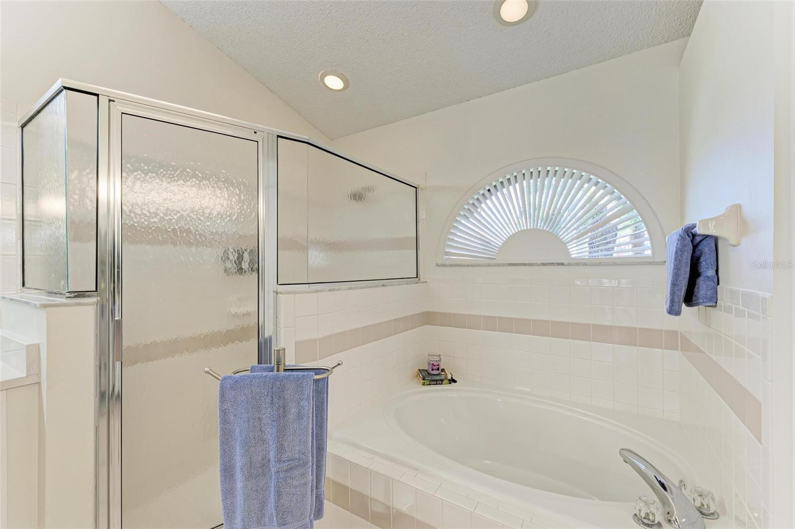 4245 HEARTHSTONE DR, SARASOTA, FL, 34238