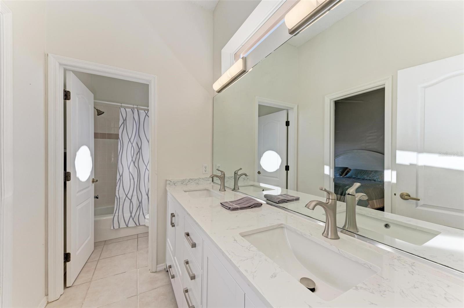 4245 HEARTHSTONE DR, SARASOTA, FL, 34238
