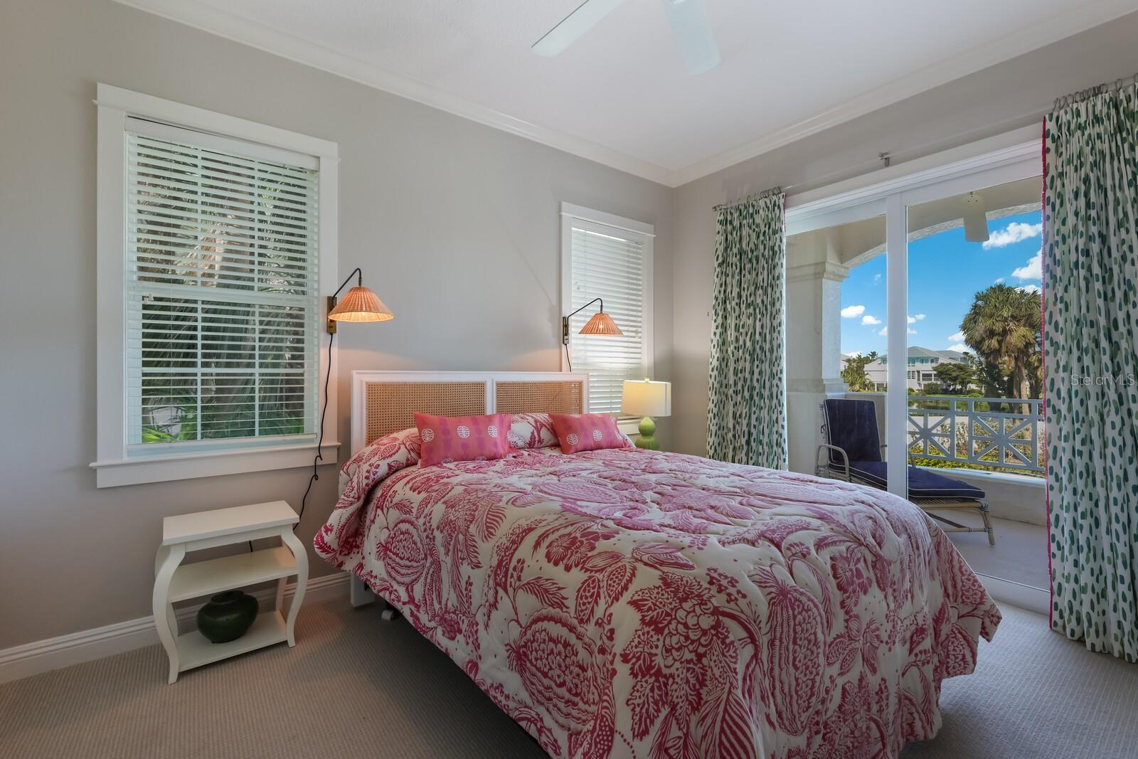 733 S HARBOR DR #1, BOCA GRANDE, FL, 33921
