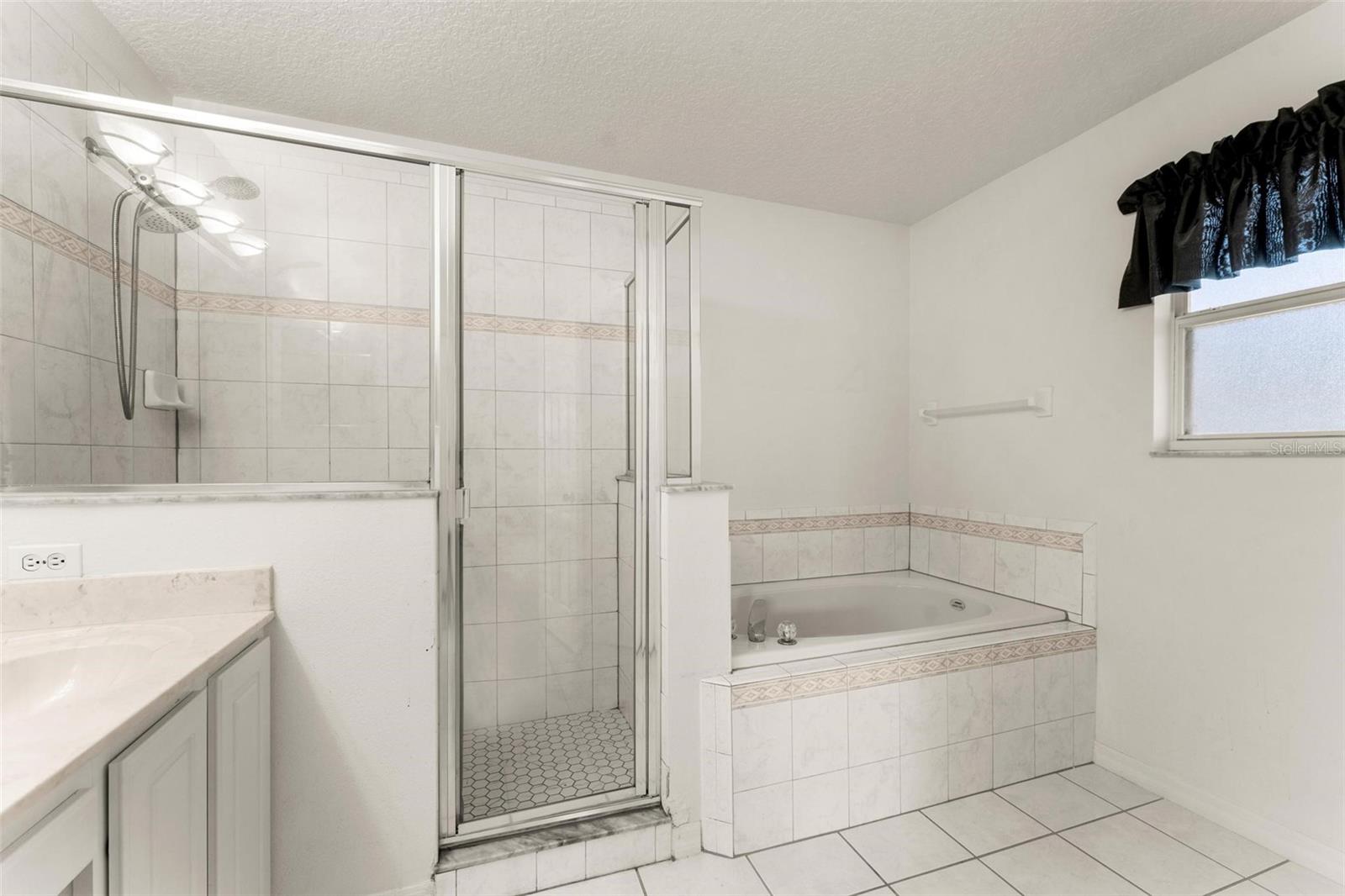 2657 W DOVER GLEN CIR, ORLANDO, FL, 32828
