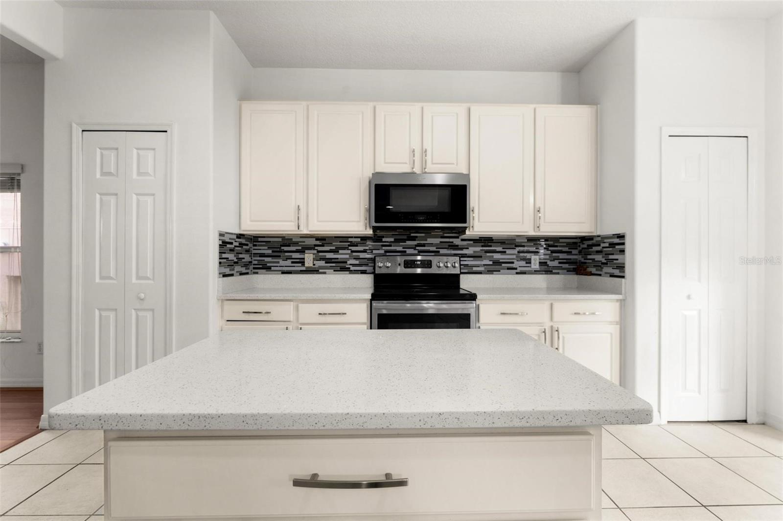 2657 W DOVER GLEN CIR, ORLANDO, FL, 32828