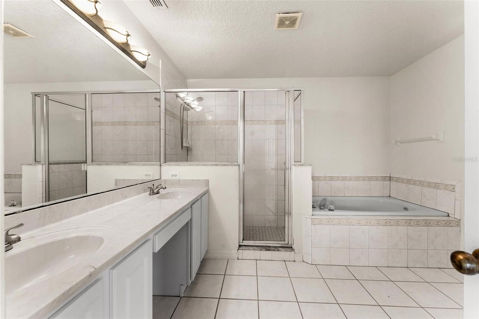 2657 W DOVER GLEN CIR, ORLANDO, FL, 32828