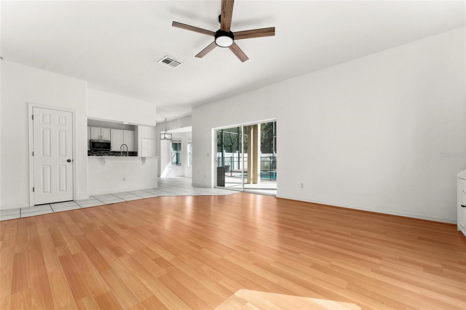 2657 W DOVER GLEN CIR, ORLANDO, FL, 32828