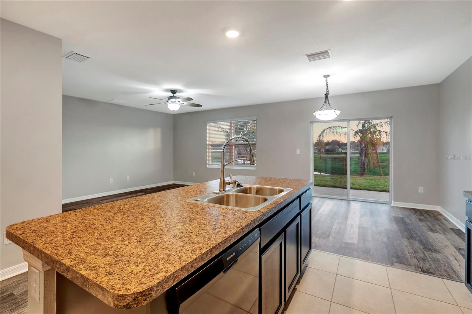 36229 JENNY LYNNE CIR, ZEPHYRHILLS, FL, 33541