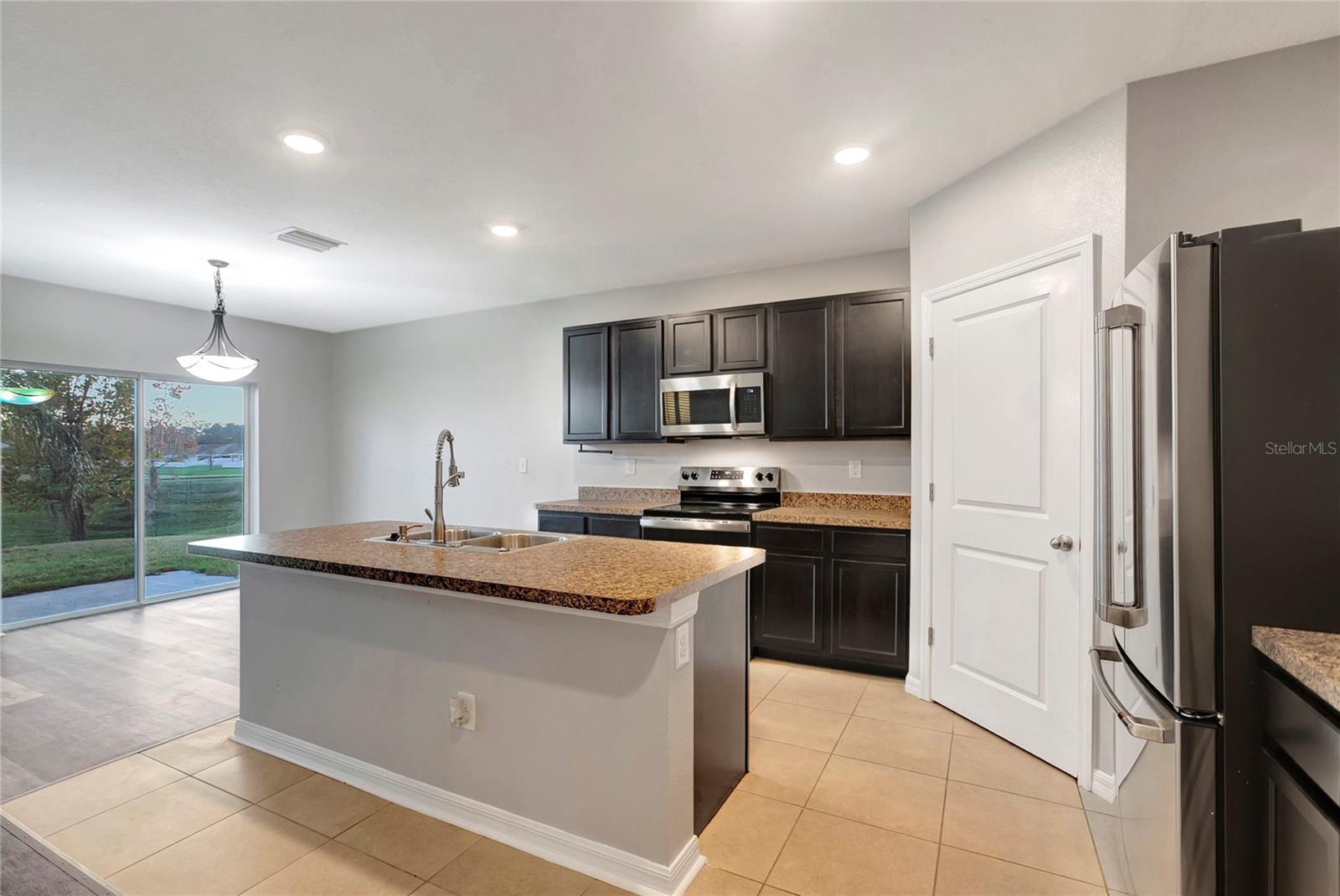36229 JENNY LYNNE CIR, ZEPHYRHILLS, FL, 33541