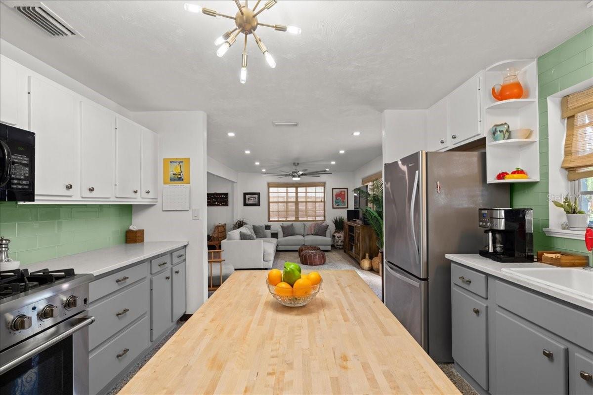 624 S PINE ST, NEW SMYRNA BEACH, FL, 32169