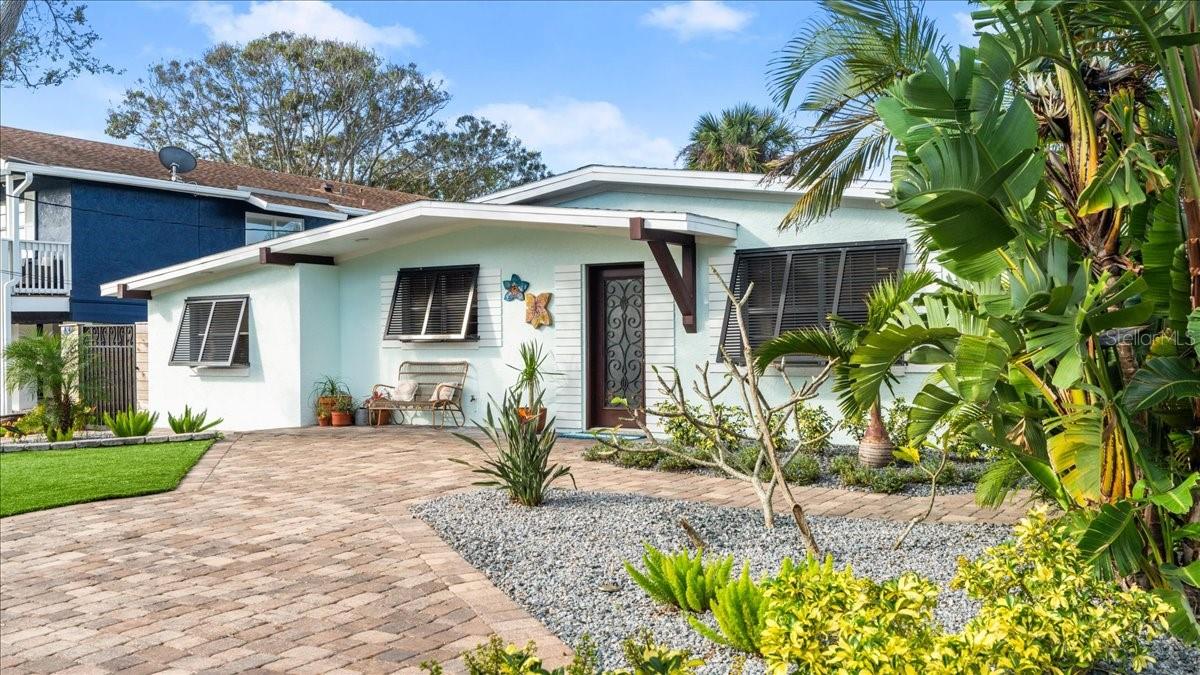 624 S PINE ST, NEW SMYRNA BEACH, FL, 32169
