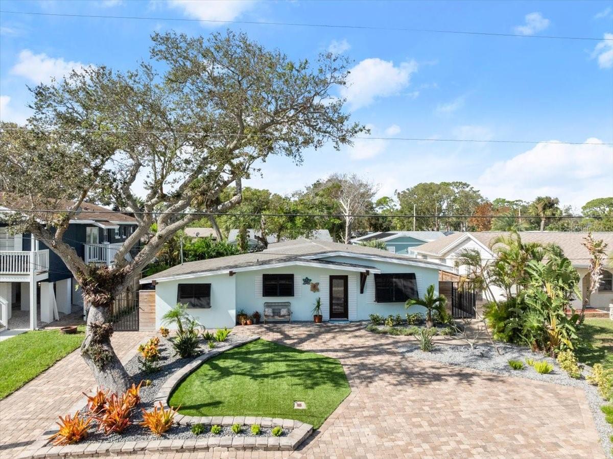 624 S PINE ST, NEW SMYRNA BEACH, FL, 32169