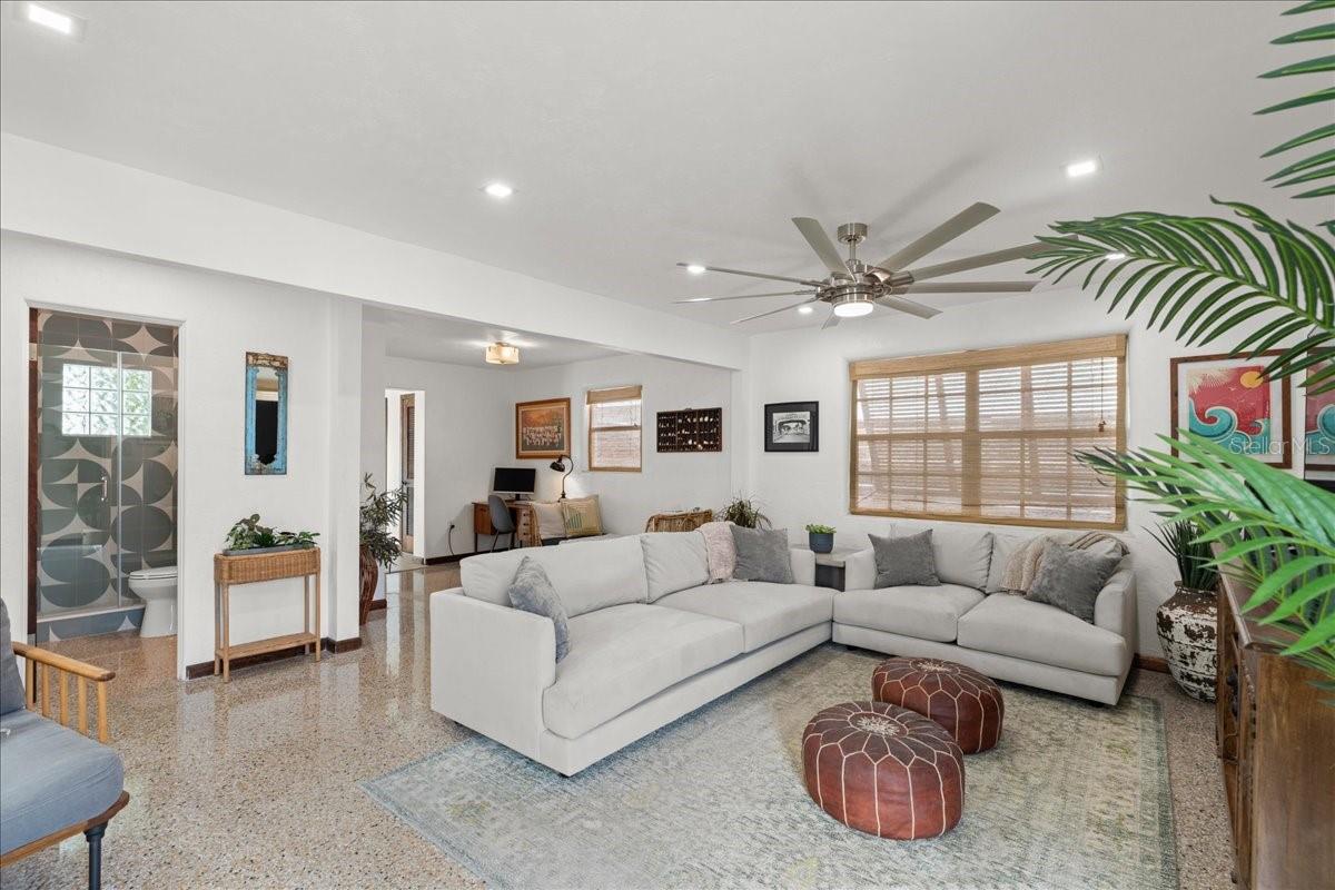 624 S PINE ST, NEW SMYRNA BEACH, FL, 32169