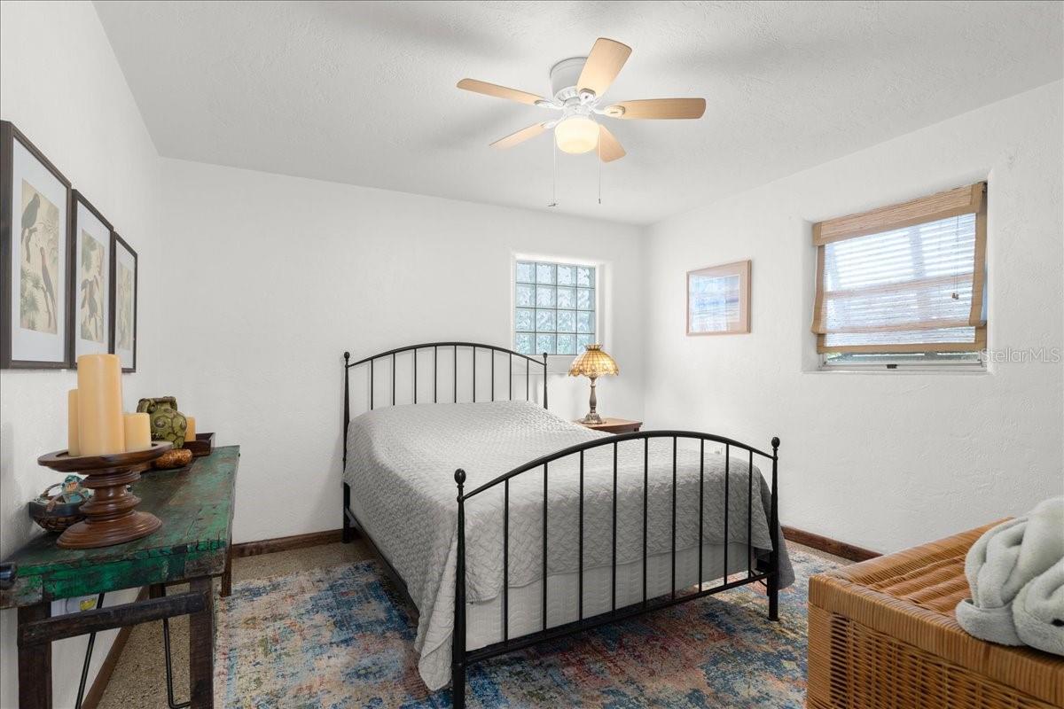 624 S PINE ST, NEW SMYRNA BEACH, FL, 32169