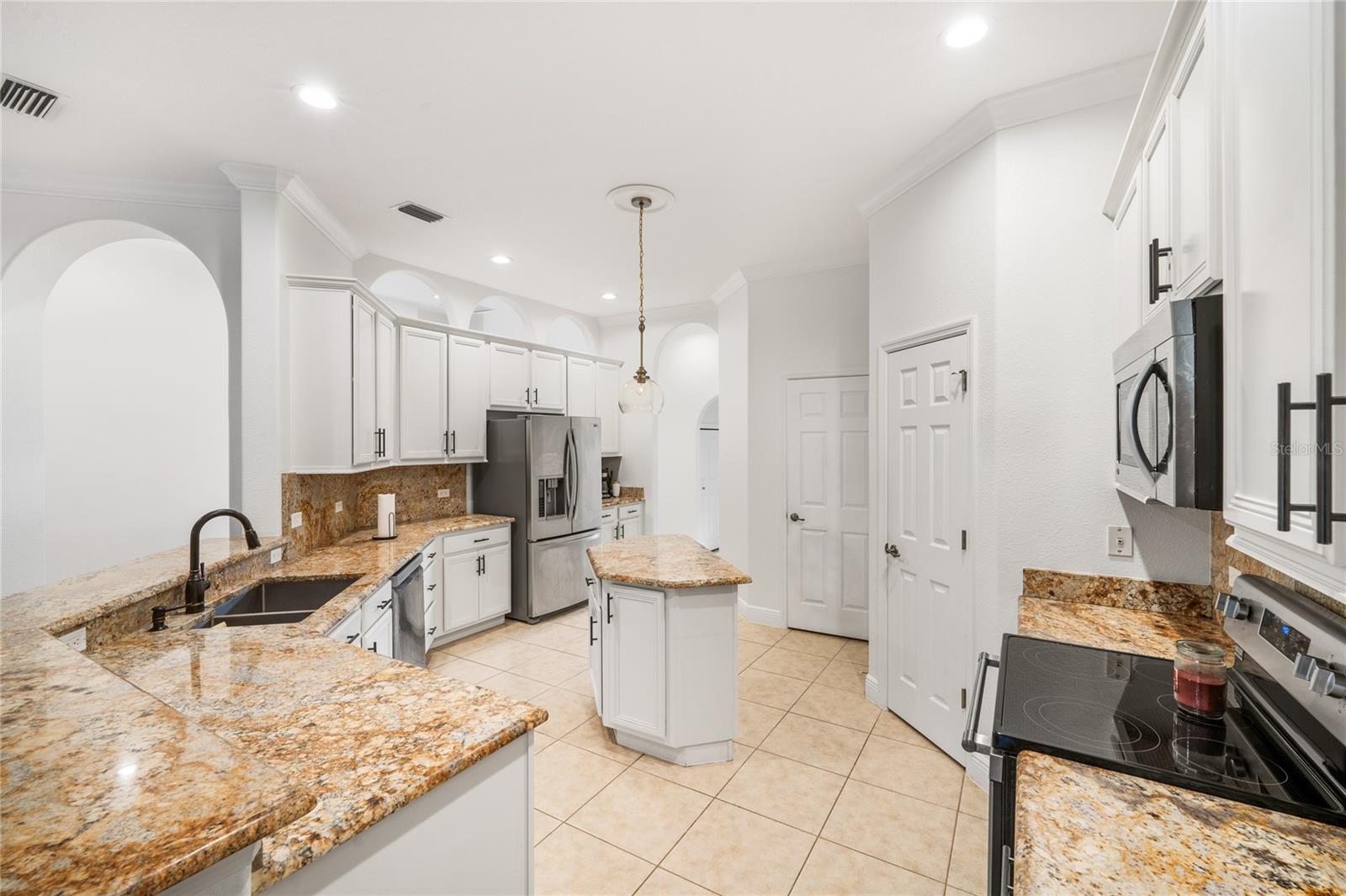 943 ELM HARBOR CT, LAKE MARY, FL, 32746