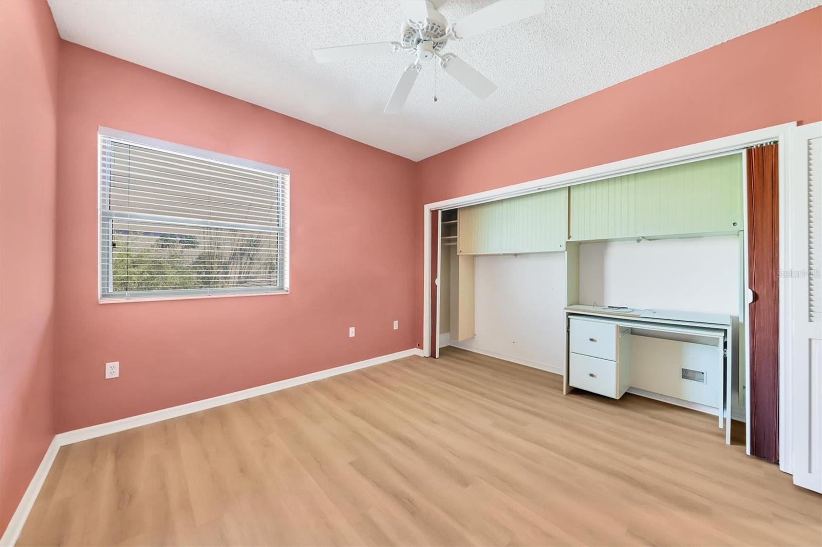 1676 STARLING DR #202, SARASOTA, FL, 34231