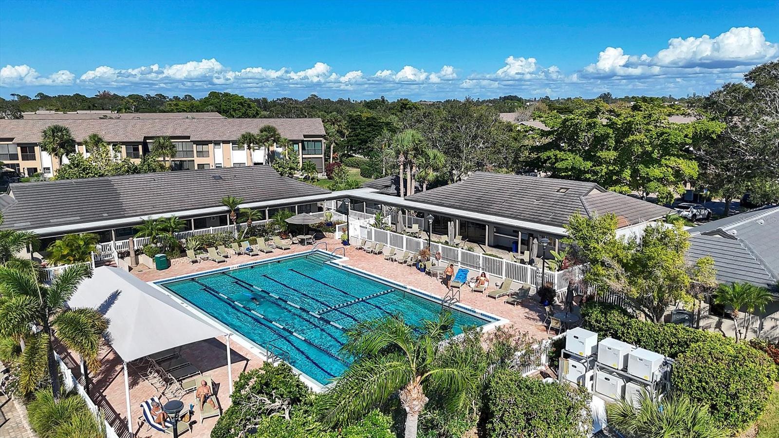 1676 STARLING DR #202, SARASOTA, FL, 34231