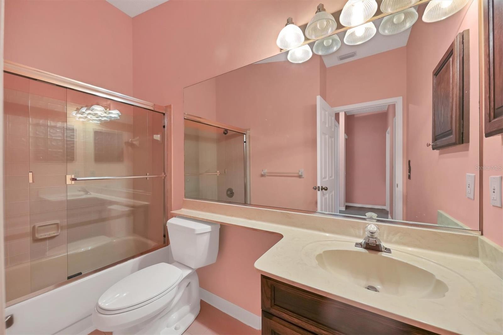 1676 STARLING DR #202, SARASOTA, FL, 34231