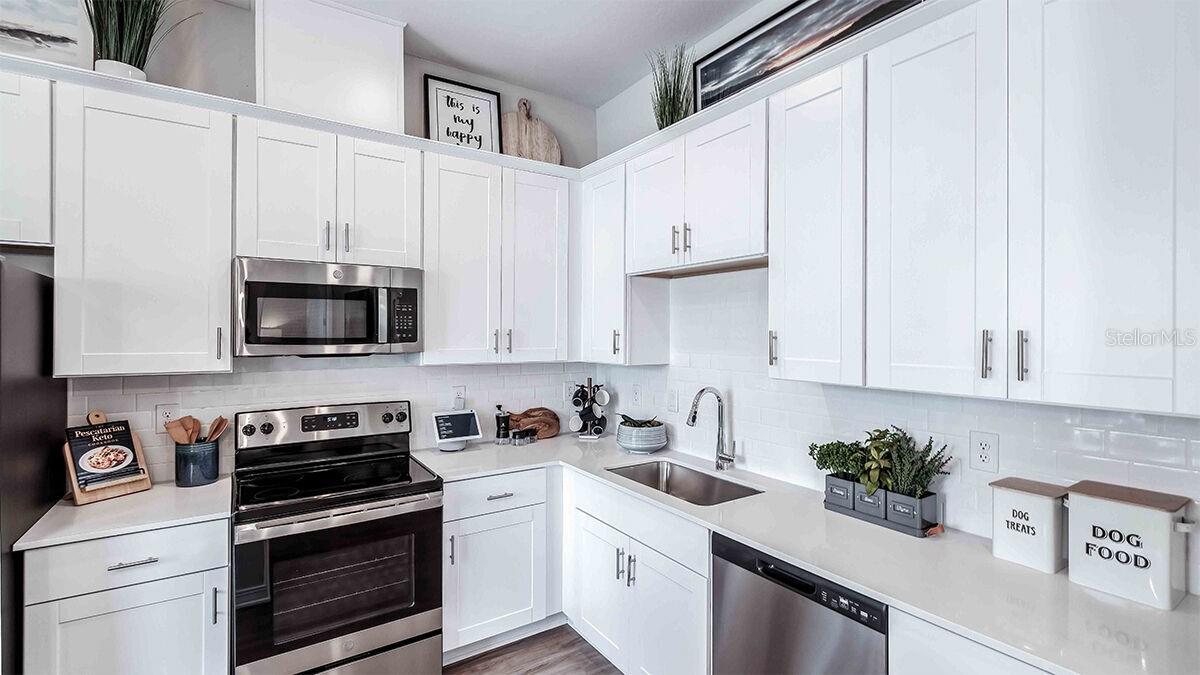 3800 VICEROY PL #Aspire, DELAND, FL, 32724