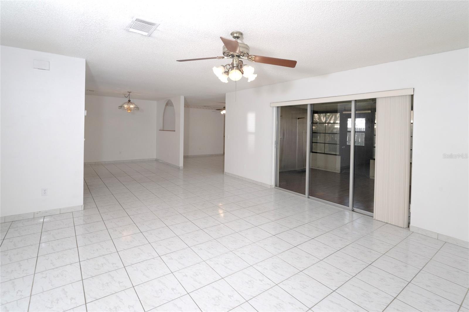 243 MINNESOTA WOODS LN, ORLANDO, FL, 32824