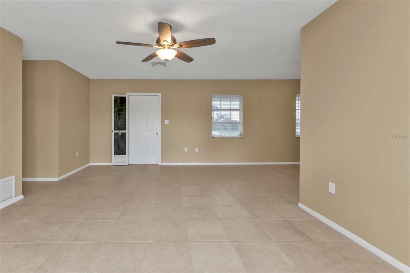 22206 LARAMORE AVE, PORT CHARLOTTE, FL, 33952