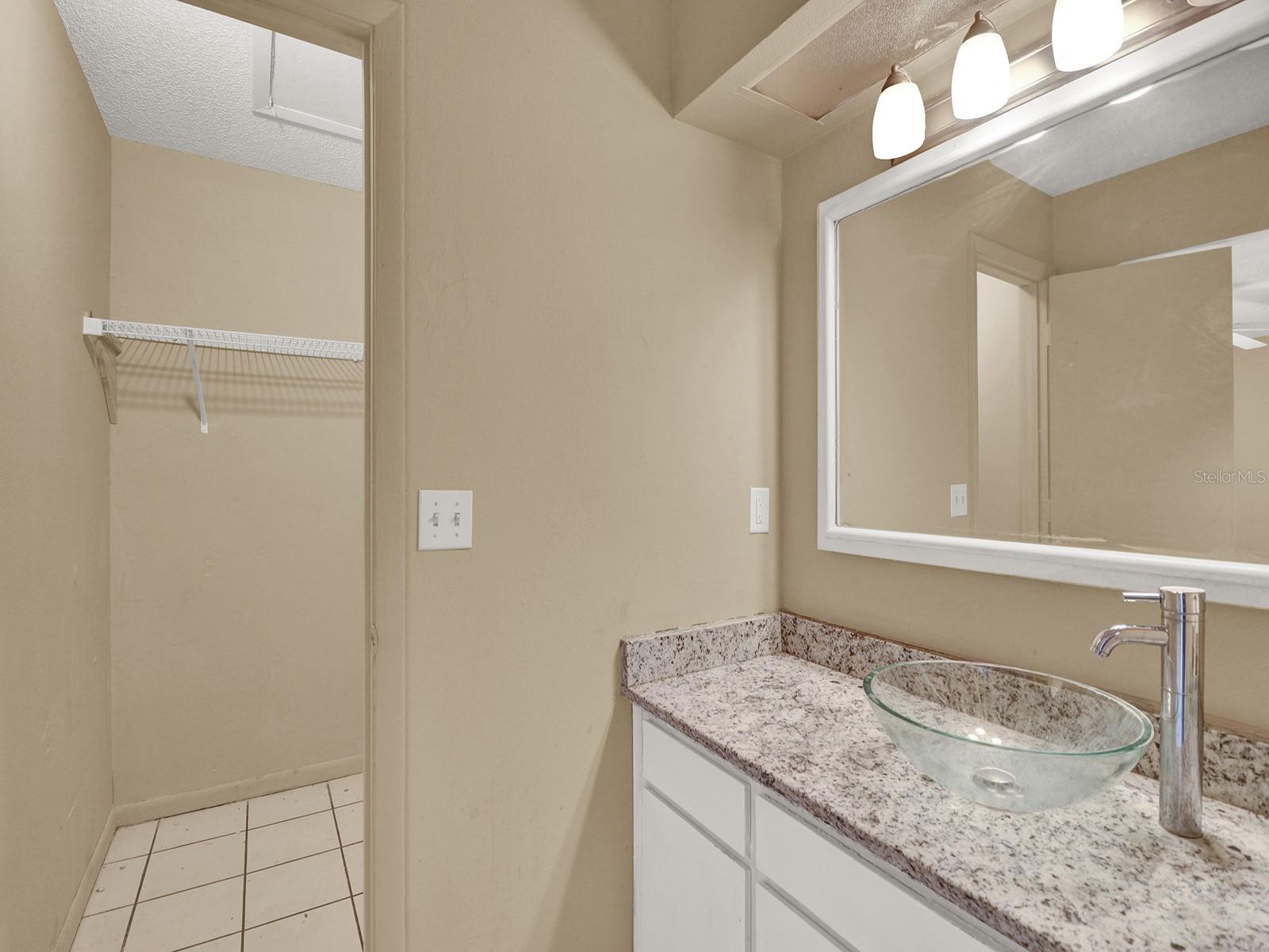 1057 OLD SOUTH DR, LAKELAND, FL, 33811