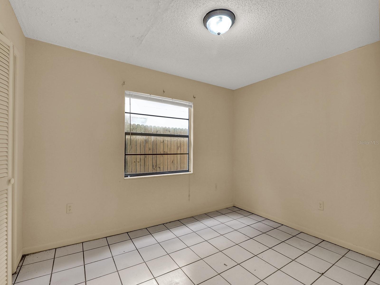 1057 OLD SOUTH DR, LAKELAND, FL, 33811